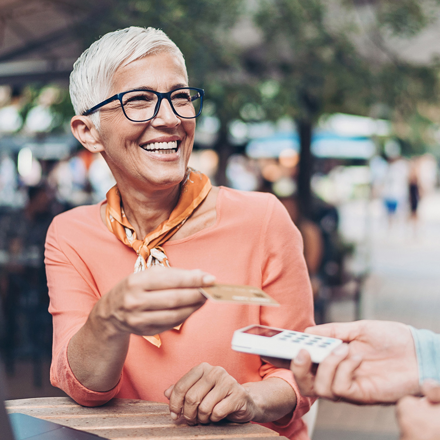 1536x1536_m+_headers_platba_EMV_kartami