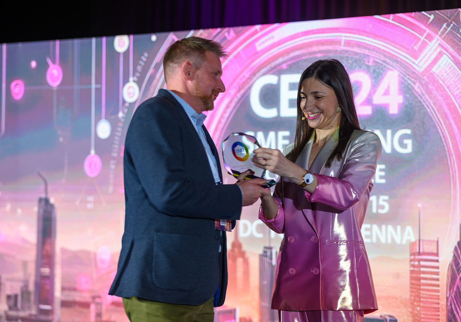 1600x1120_NOVINKY_vml