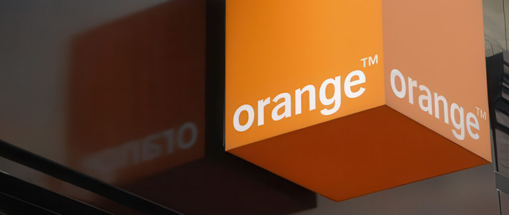 2560x1080_reference_orange_16_nahrada-otp-tokenu-mobilni-aplikaci