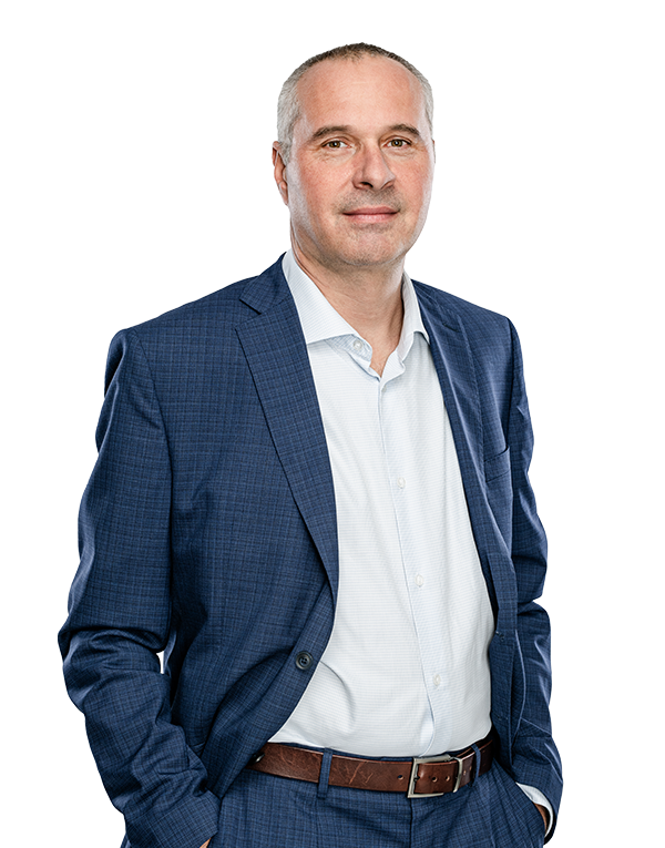 600x675_eduard_nesiba_transparent