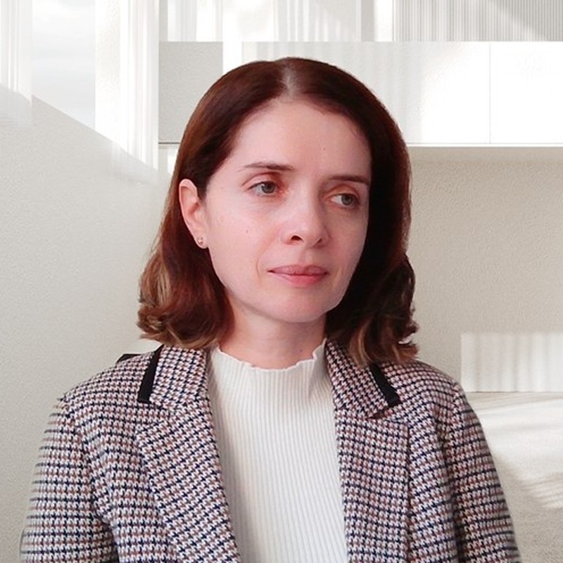 mariana-buznova-800x800